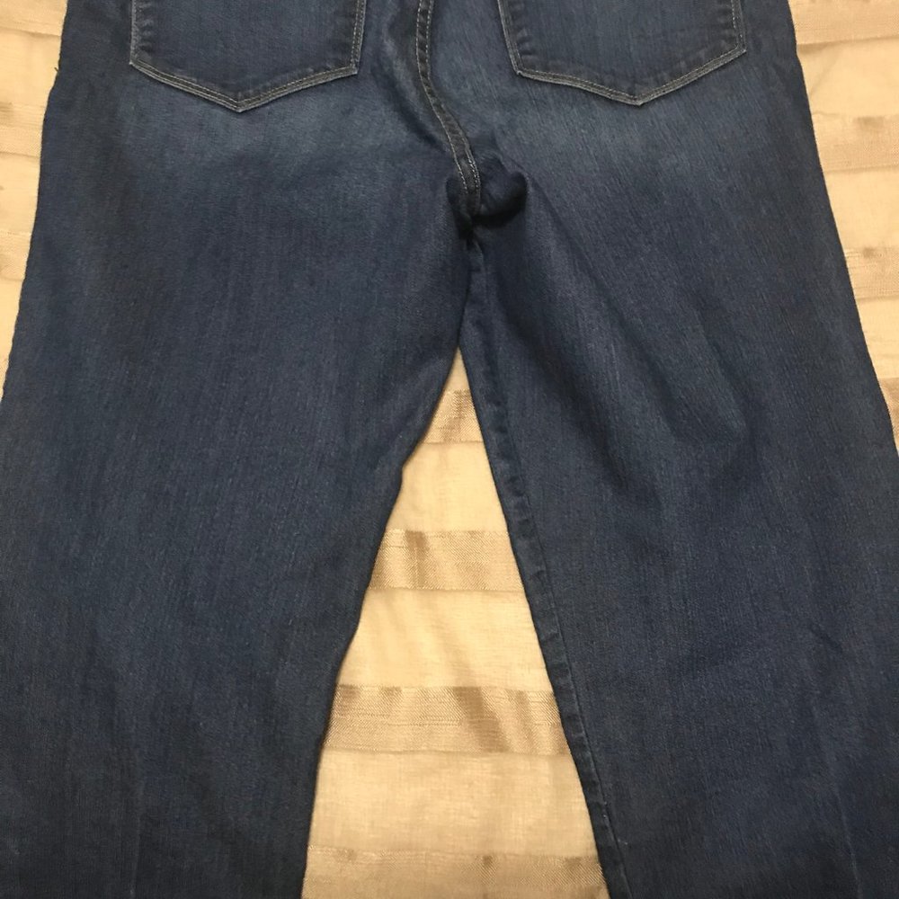 capris - Picture 2 of 2